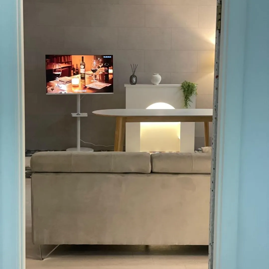 Parking Available, Luxury Apartment Within A 5-Minute Walk To Hongdae, Hapjeong, Mangwon, And Mangwon Market Seúl